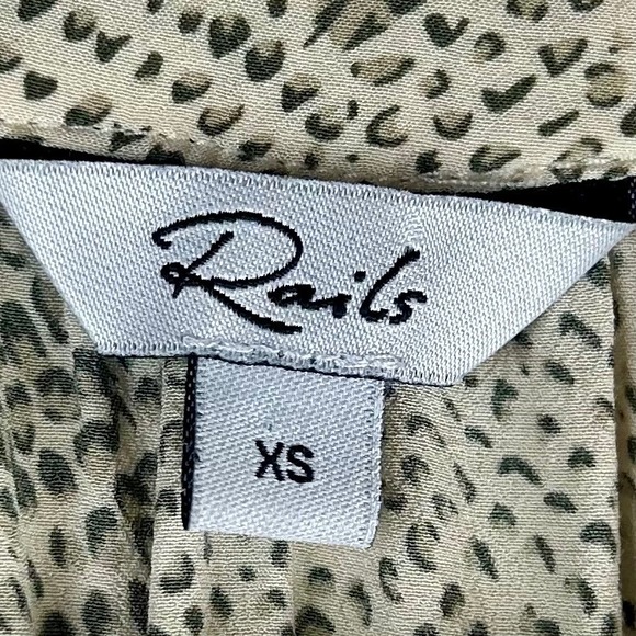 Rails Jasmine Cream Snakeskin Print Smocked Waist V Neck Mini Dress Size XS XS - Picture 11 of 11